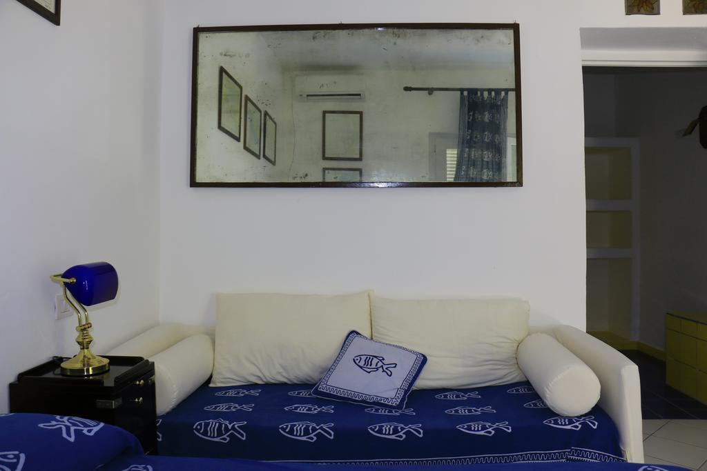 Cala Cavone Guest House Ponza Buitenkant foto