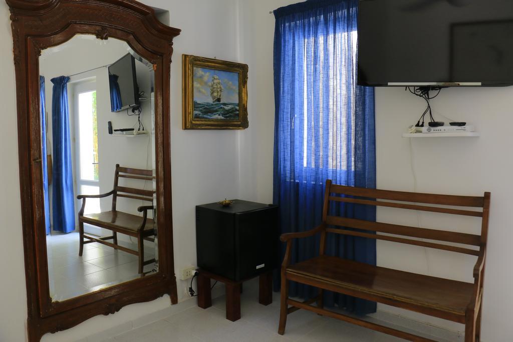 Cala Cavone Guest House Ponza Buitenkant foto
