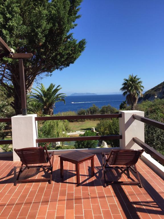 Cala Cavone Guest House Ponza Buitenkant foto